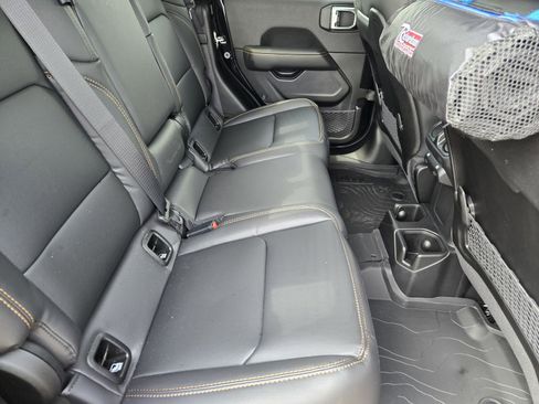 New 2026 Jeep Gladiator Sport AWD/4WD image 37