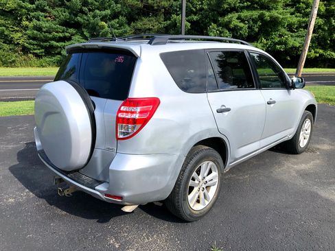 Used 2012 Toyota RAV4 4WD image 5