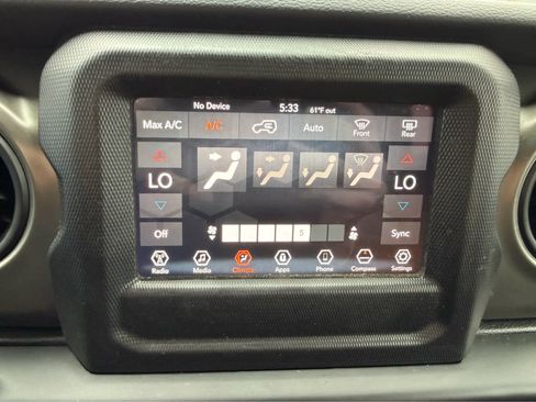 Used 2022 Jeep Wrangler Sport AWD/4WD image 22