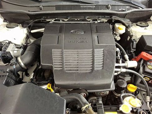 Used 2021 Subaru Forester Limited image 28