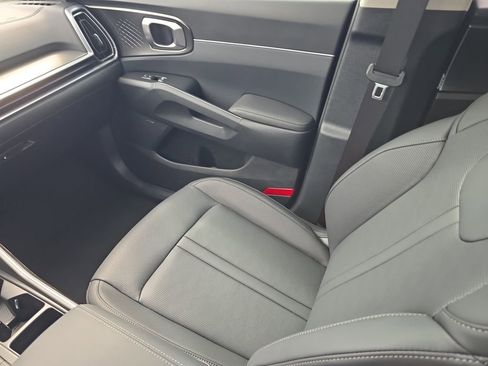 New 2026 Kia Sorento EX FWD image 16