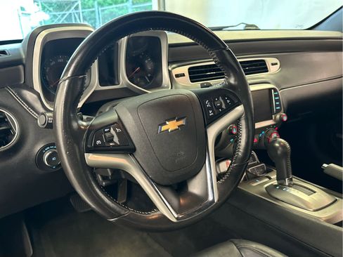 Used 2015 Chevrolet Camaro LT image 11