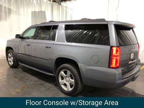 Certified 2019 Chevrolet Suburban LT AWD/4WD image 6