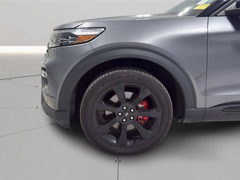 Used 2024 Ford Explorer ST w/ Equipment Group 401A AWD/4WD image 17