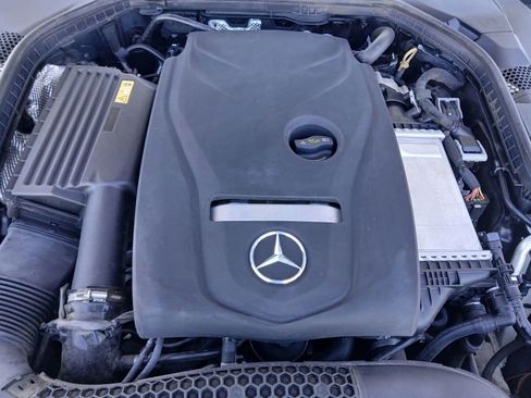 Used 2018 Mercedes-Benz C 300 Sedan w/ Multimedia Package image 23