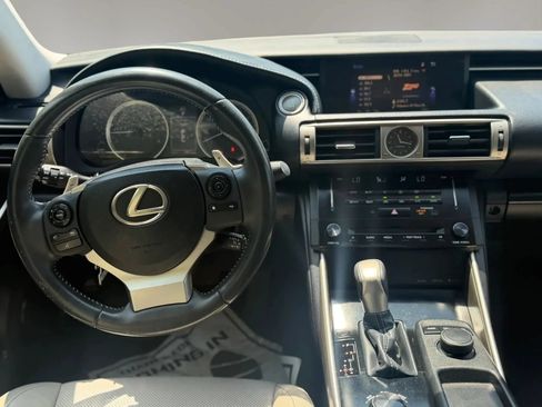 Used 2014 Lexus IS 250 RWD image 20