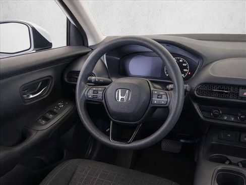 Certified 2024 Honda HR-V LX image 23