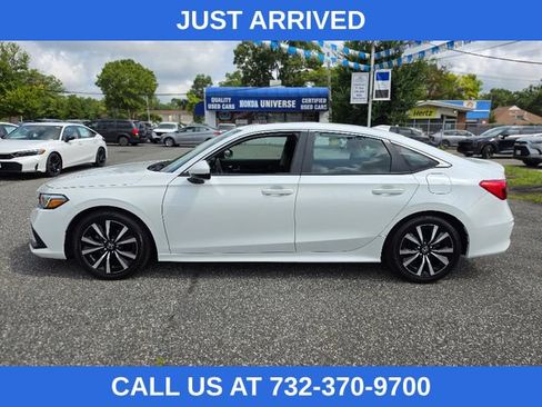 Used 2022 Honda Civic EX image 2