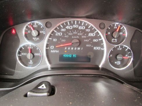 Used 2022 GMC Savana 3500 Extended w/ Power Convenience Package image 30