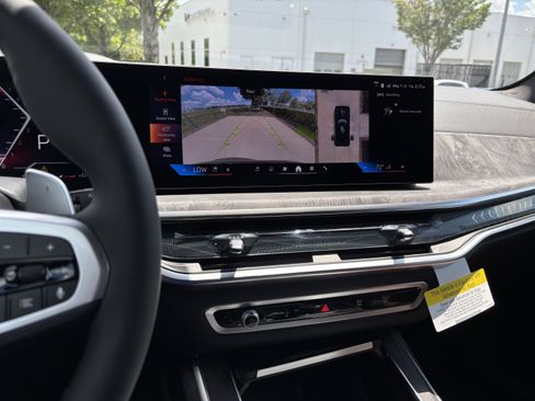 New 2027 BMW X7 xDrive40i w/ M Sport Package AWD/4WD image 25