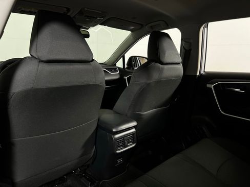 Certified 2025 Toyota RAV4 XLE image 22