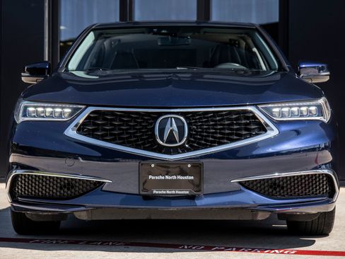 Used 2018 Acura TLX V6 w/ Technology Package FWD image 4