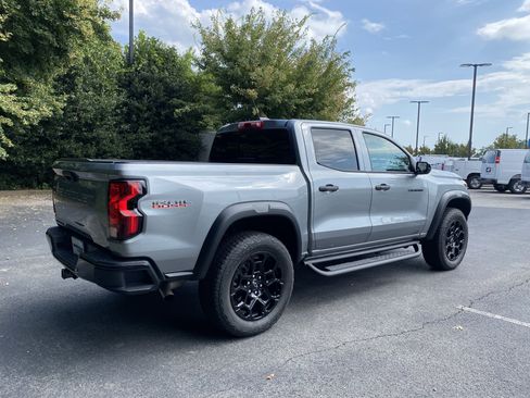 Used 2026 Chevrolet Colorado Trail Boss AWD/4WD image 9