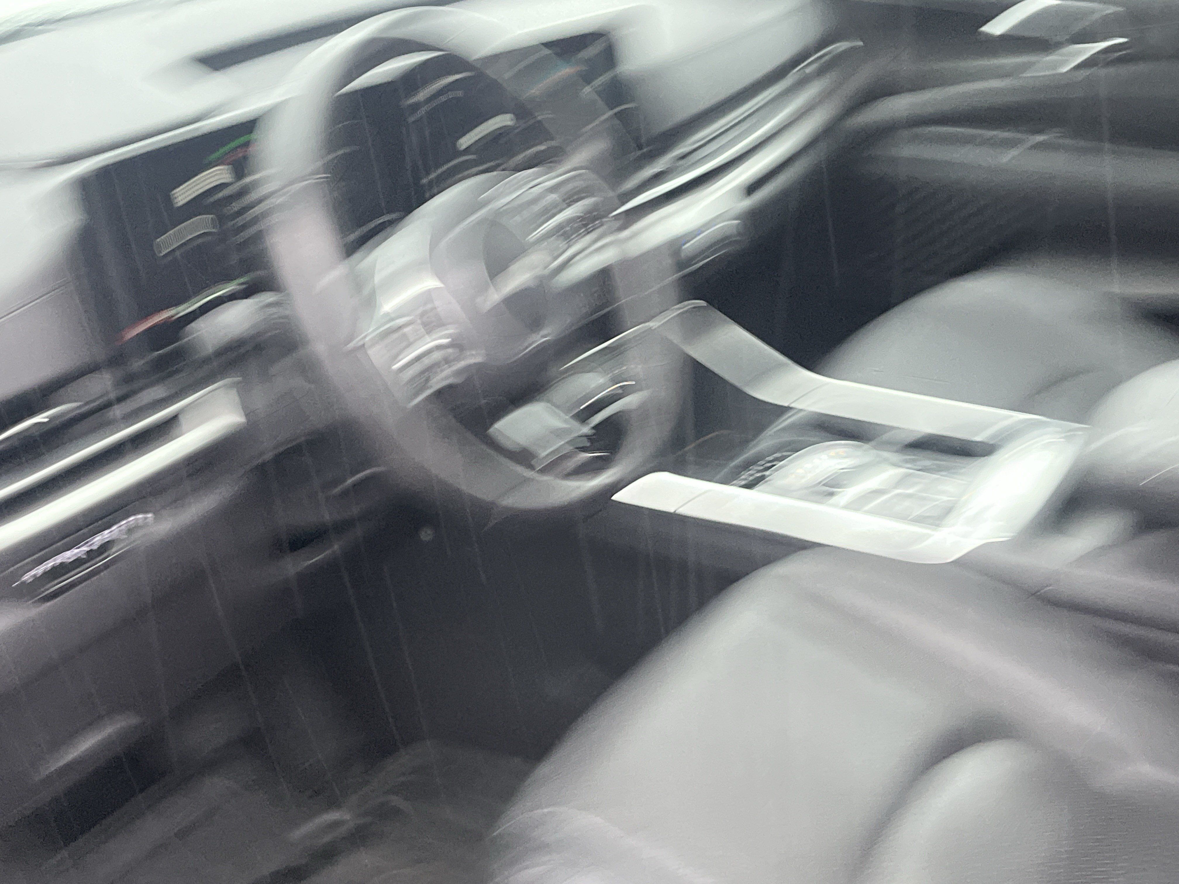 Used 2025 Kia Carnival SX Prestige FWD image 5