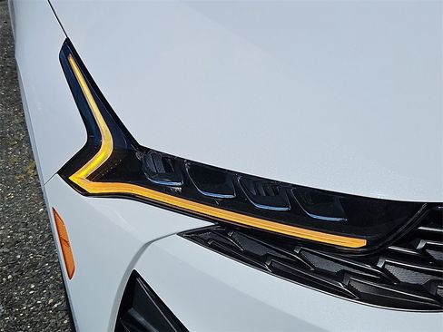 Used 2022 Kia K5 GT-Line image 10