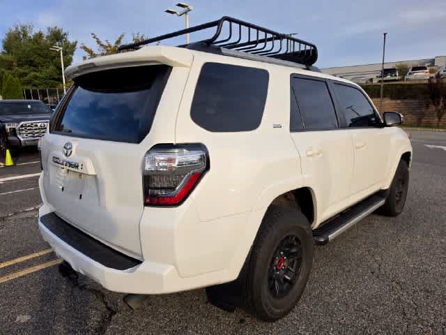 Used 2023 Toyota 4Runner SR5 Premium w/ Moonroof Package AWD/4WD image 4
