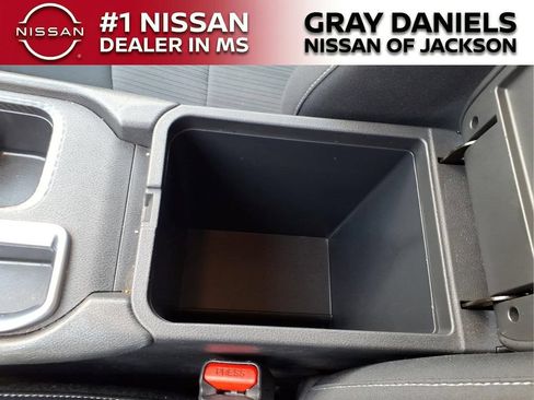 Used 2024 Nissan Sentra SV FWD image 20