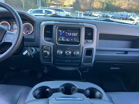 Used 2018 RAM 1500 Express w/ Express Value Package image 15