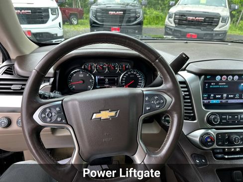 Used 2016 Chevrolet Tahoe LT w/ Luxury Package AWD/4WD image 15