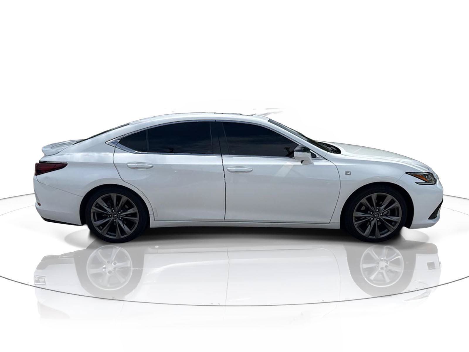 Used 2020 Lexus ES 350 F Sport w/ Accessory Package 2 FWD image 4