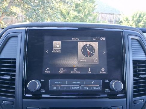 Used 2024 Nissan Titan SV w/ SV Convenience Package image 8