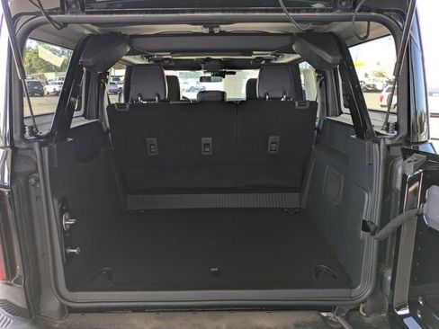 New 2025 Ford Bronco Badlands image 13