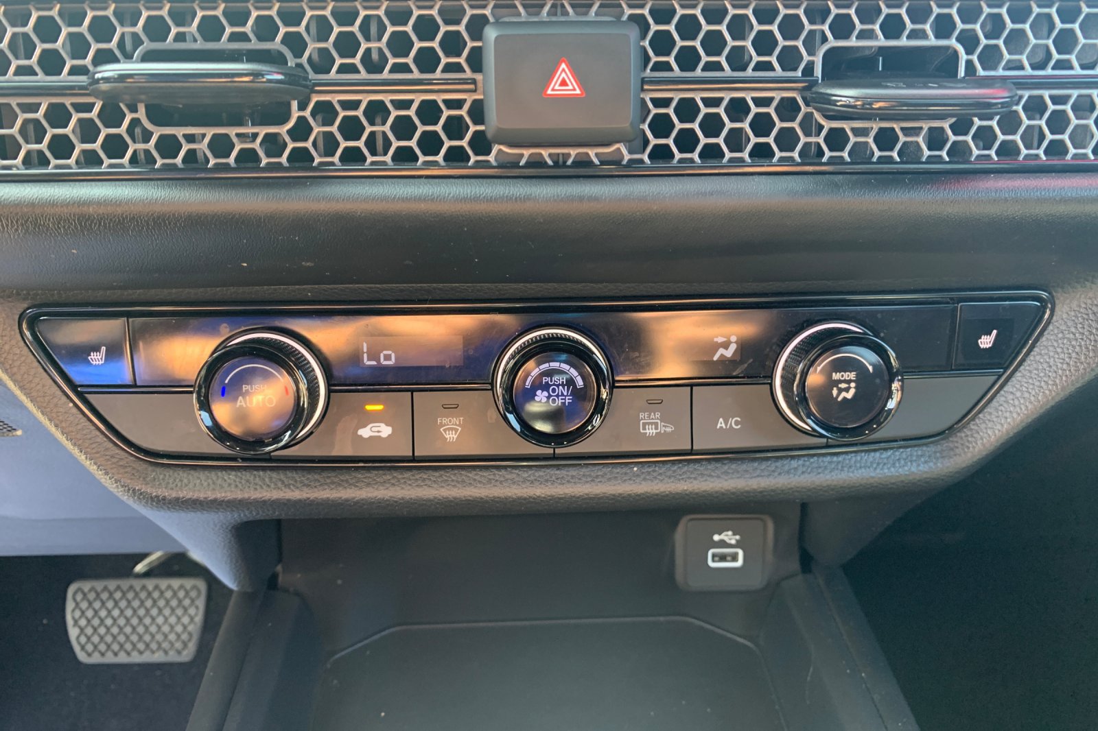Certified 2024 Honda HR-V Sport image 23