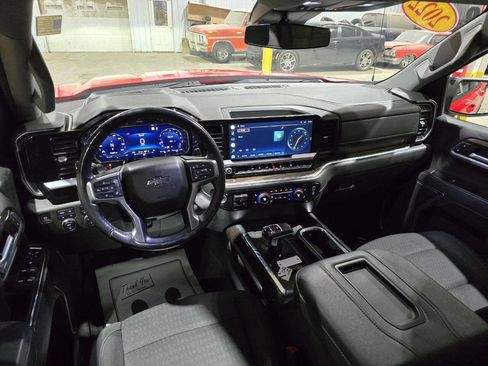 Used 2022 Chevrolet Silverado 1500 RST image 33