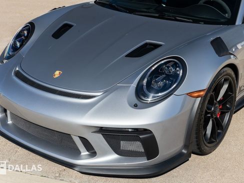 Used 2019 Porsche 911 GT3 RS image 6