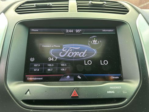 Used 2013 Ford Explorer XLT AWD/4WD image 20