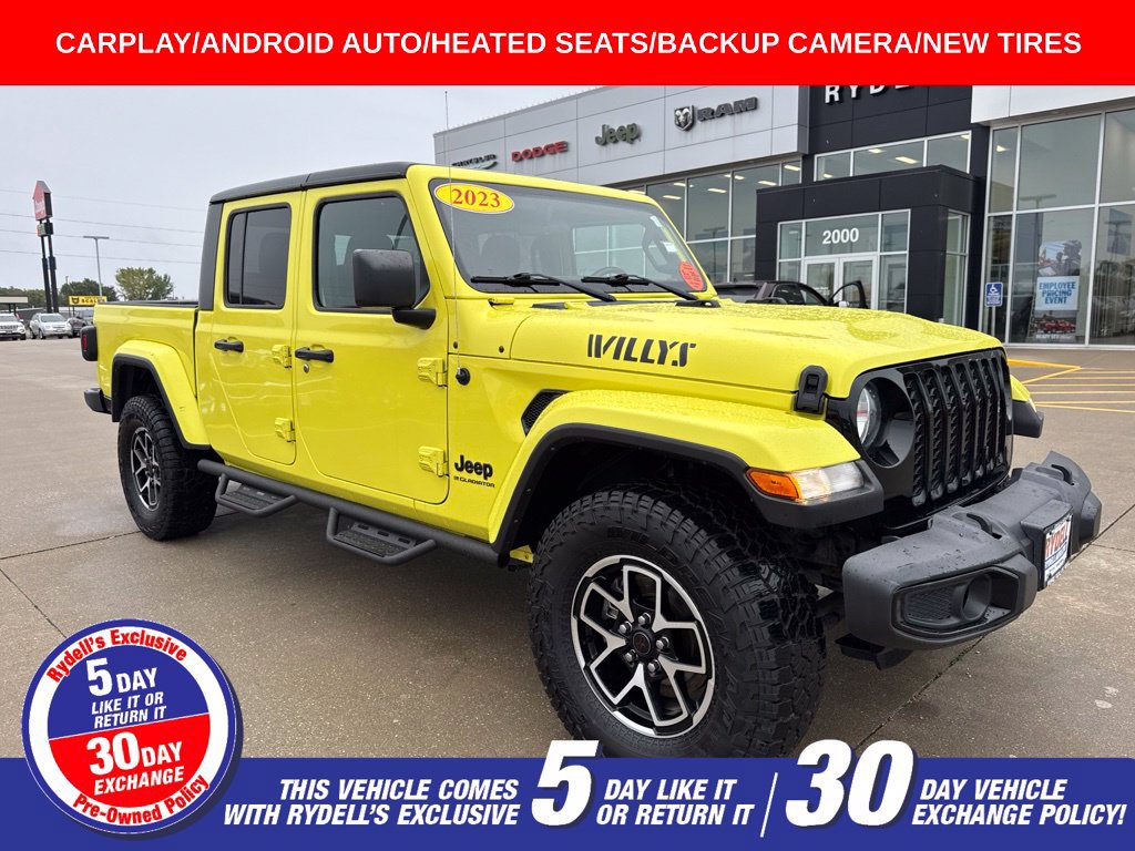 Used 2023 Jeep Gladiator Sport AWD/4WD image 1
