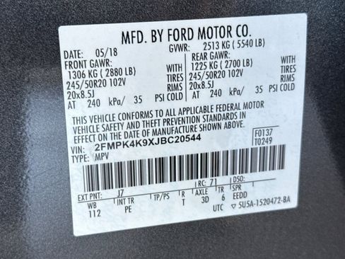 Used 2018 Ford Edge Titanium w/ Equipment Group 302A AWD/4WD image 28