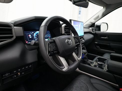 Used 2024 Toyota Tundra Limited image 8