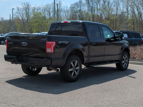 Used 2017 Ford F150 XLT w/ Equipment Group 302A Luxury AWD/4WD image 8