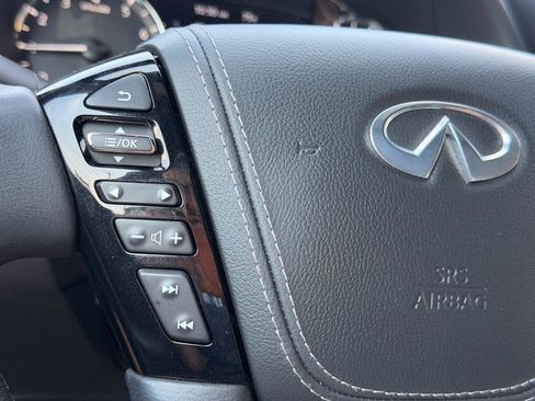 Used 2022 INFINITI QX80 Sensory w/ All-Season Package AWD/4WD image 40