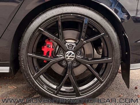 Used 2024 Volkswagen GTI Autobahn FWD image 11