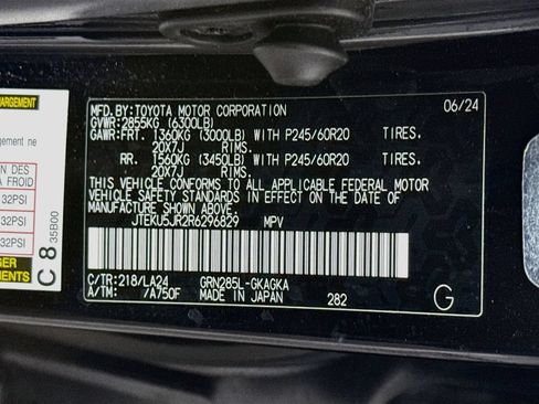 Certified 2024 Toyota 4Runner Limited AWD/4WD image 37