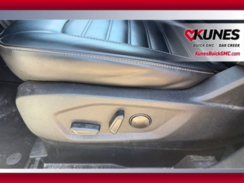 Used 2023 Ford Edge SEL AWD/4WD image 7