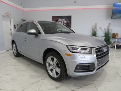 Used 2018 Audi Q5 2.0T Premium Plus w/ Premium Plus Package