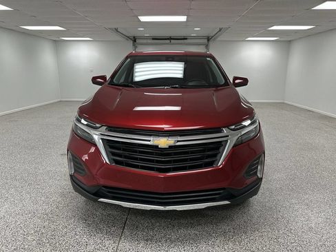 Used 2024 Chevrolet Equinox LT AWD/4WD image 3