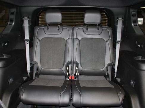 New 2025 Jeep Grand Cherokee L Altitude image 31