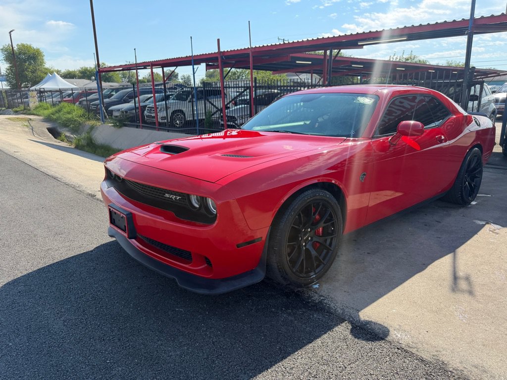 Used 2015 Dodge Challenger SRT Hellcat RWD image 9