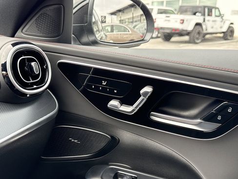 New 2026 Mercedes-Benz C 43 AMG 4MATIC Sedan image 37