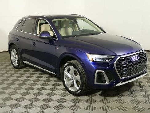 Used 2023 Audi Q5 2.0T Premium Plus w/ Premium Plus Package image 1