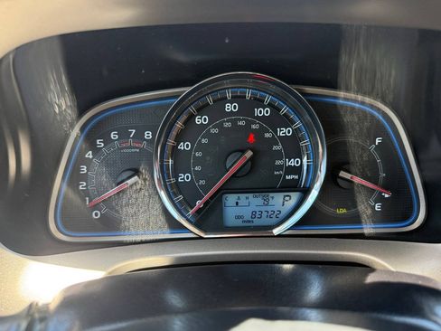Used 2014 Toyota RAV4 Limited w/ Technology Package FWD image 35