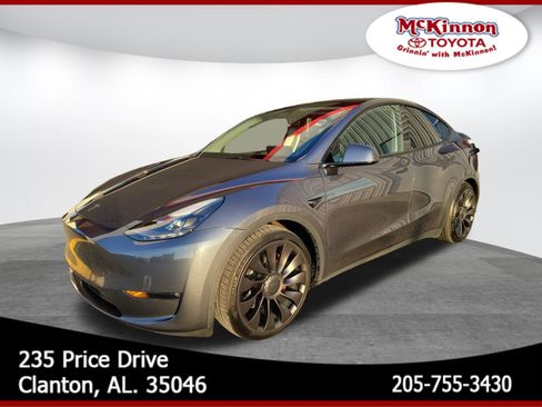 Used 2023 Tesla Model Y Performance AWD/4WD image 1