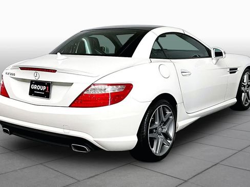 Used 2016 Mercedes-Benz SLK 350 image 13