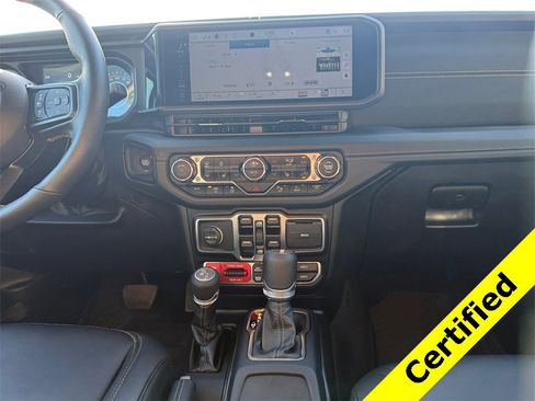 Certified 2025 Jeep Wrangler Unlimited Rubicon 392 image 11