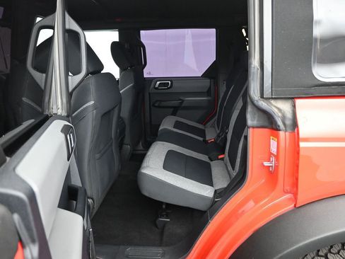 Certified 2022 Ford Bronco Base w/ Sasquatch Package image 18