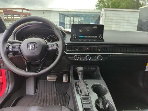 Used 2025 Honda Civic Sport image 20